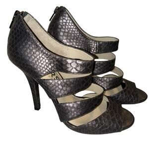 Michael Kors Metallic Pewter Strappy Cage Sandal Snake Back Zip Size 7